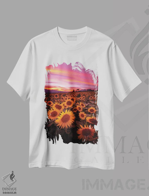 تیشرت سفید طرح دار تابستان در ژاپن یک، مدیوم اثر دایسوکه اوئه ماتسو | فروشگاه ایماژ