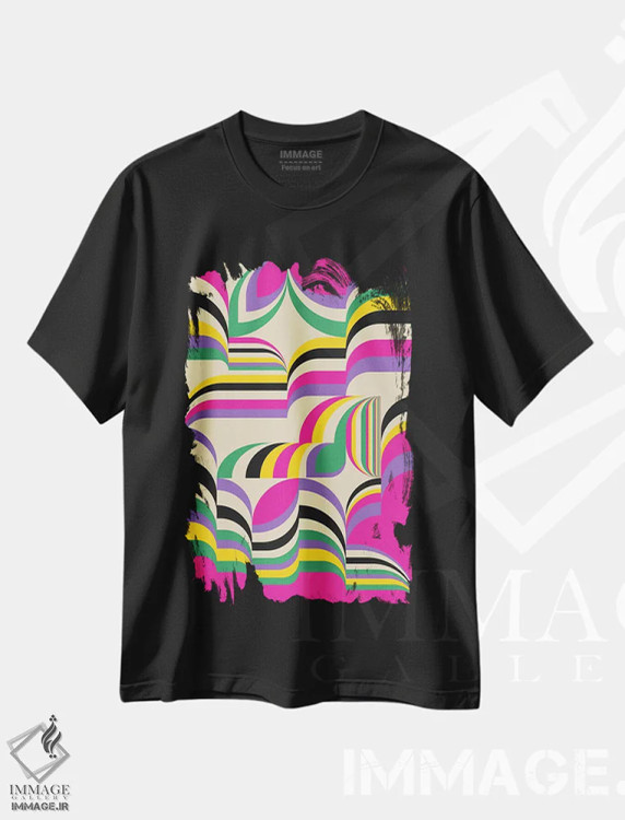 تیشرت مشکی طرح دار چشم انداز صورتی اثر جن دو | immage.ir