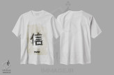 تیشرت سفید طرح دار طرح ایمان، دکور آسیایی اثر دورو آرت | فروشگاه ایماژ