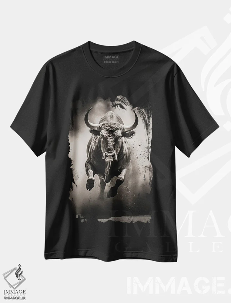 تیشرت مشکی طرح دار گاو مشکی، هنر دیجیتال سیاه و سفید اثر دورو آرت | immage.ir
