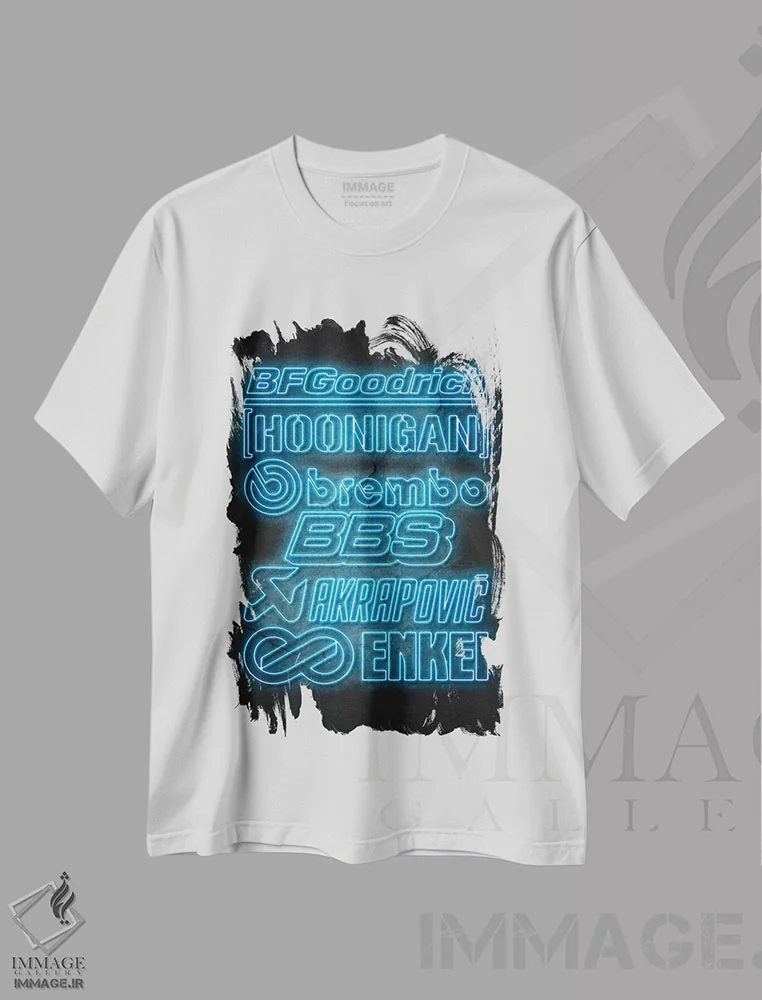 تیشرت سفید طرح دار اسپانسرهای ماشین نئونی III، هنر دیجیتال اثر دورو آرت | فروشگاه ایماژ