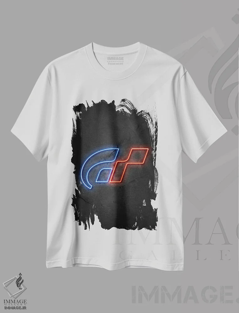 تیشرت سفید طرح دار گران توریسمو، هنر دیجیتال اثر دورو آرت | immage.ir