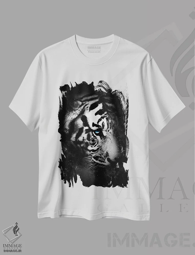 تیشرت سفید طرح دار غیرقابل کنترل V، هنر دیجیتال اثر دورو آرت | immage.ir
