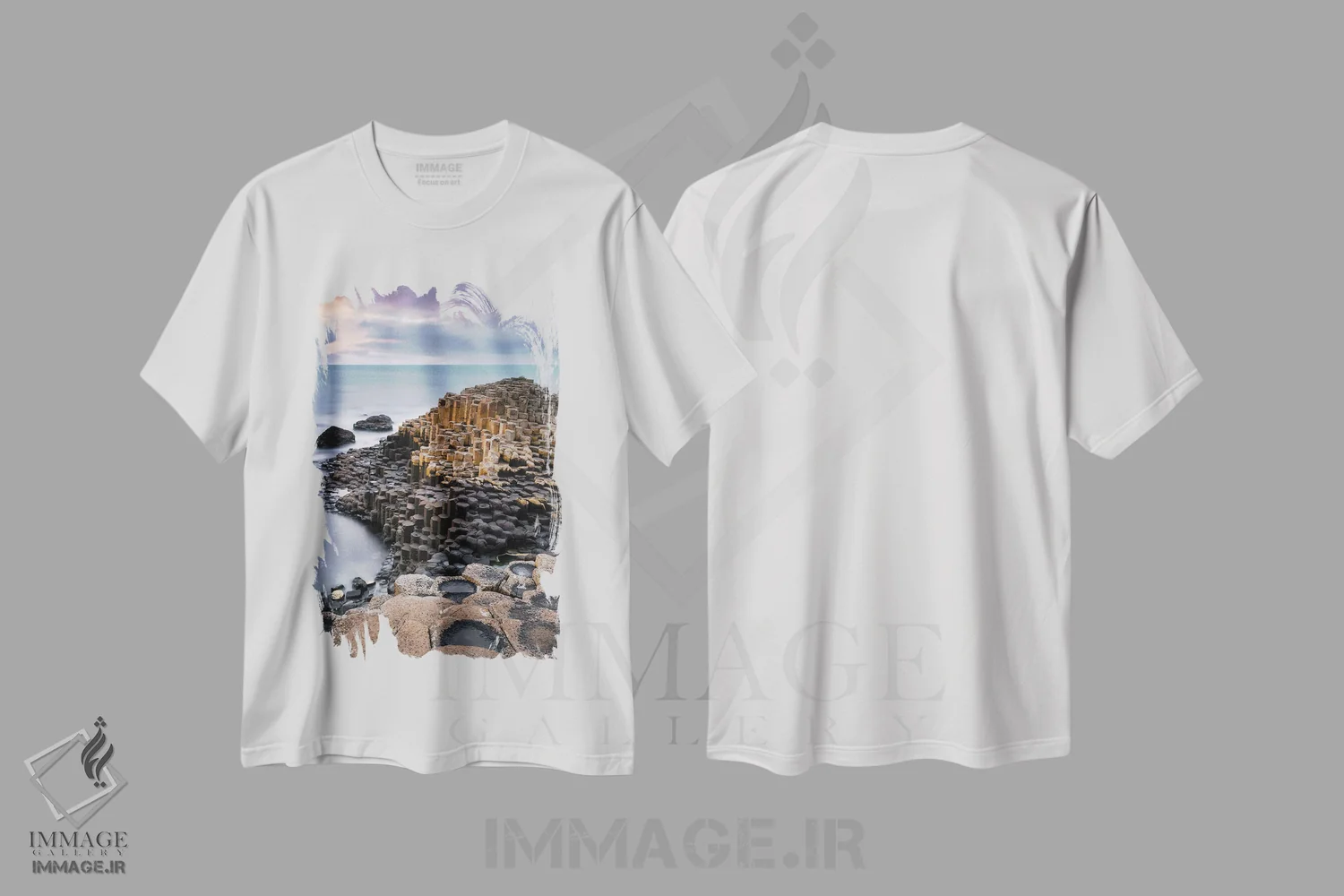 تیشرت سفید طرح دار غروب گذرگاه غول ها، مدیوم اثر دیو بومن | فروشگاه ایماژ