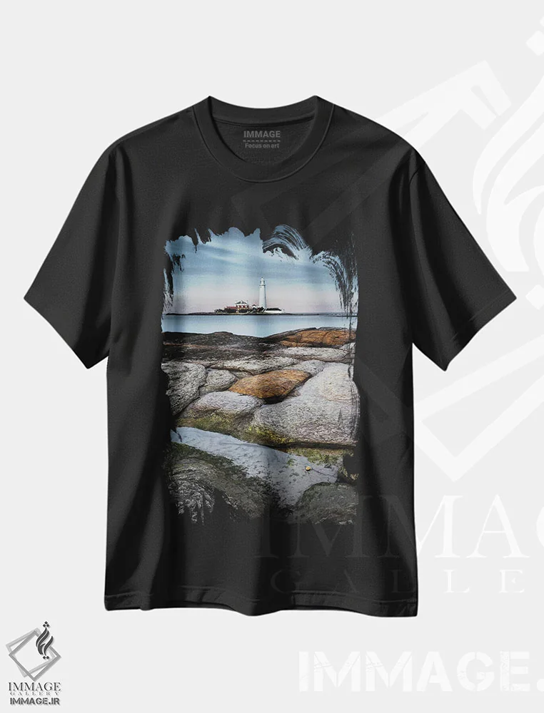 تیشرت مشکی طرح دار فانوس دریایی سنت مری، مدیوم اثر دیو بومن | فروشگاه ایماژ
