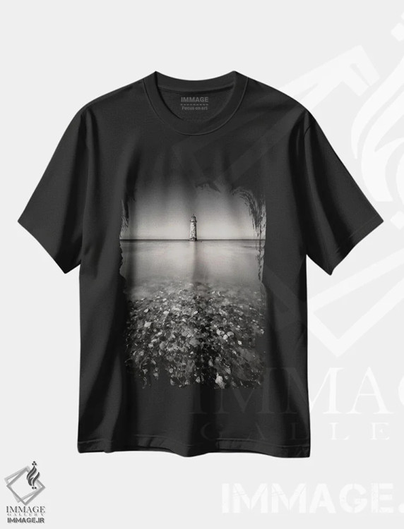 تیشرت مشکی طرح دار فانوس دریایی تالاکر، عکاسی سیاه و سفید اثر دیو بومن | فروشگاه ایماژ