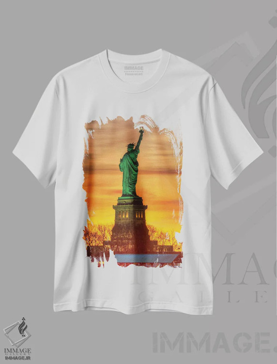 تیشرت سفید طرح دار به داخل خوش آمدید، مدیوم اثر دیوید گاردینر | immage.ir