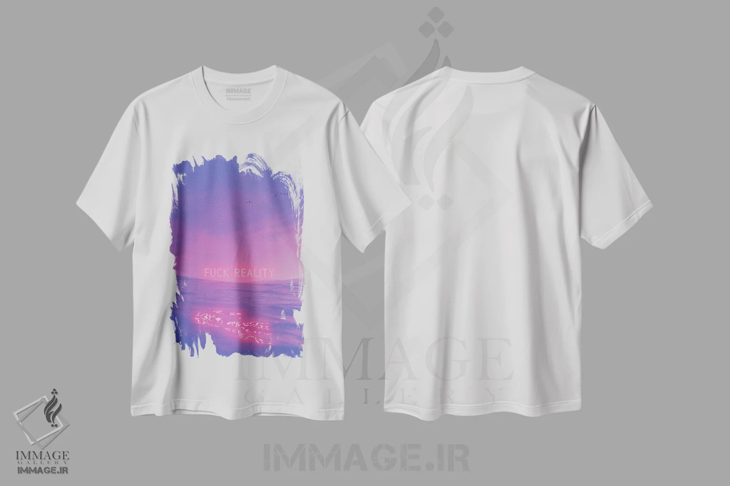 تیشرت سفید طرح دار به واقعیت لعنت، دکوراسیون جایگزین اثر داوانش آتری | immage.ir
