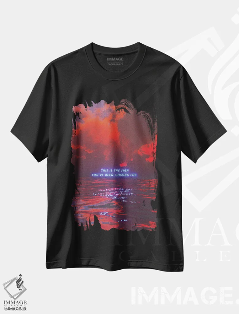 تیشرت مشکی طرح دار امروز را دریاب، دکوراسیون جایگزین اثر داوانش آتری | immage.ir