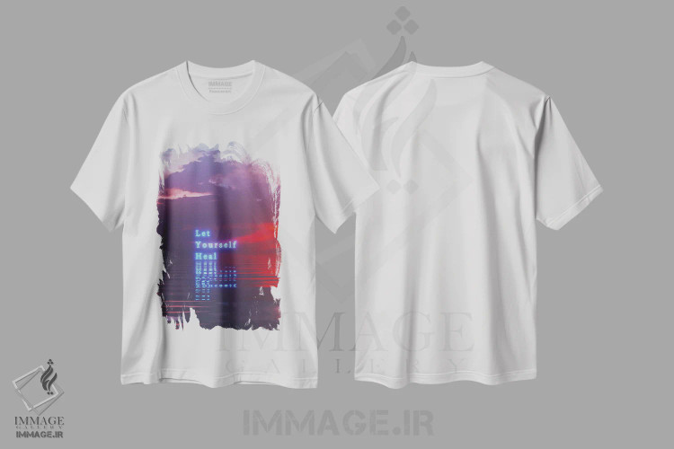 تیشرت سفید طرح دار با زمان، تزئینی اثر داوانش آتری | immage.ir