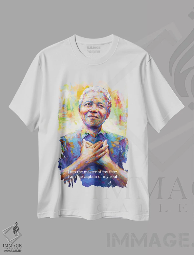تیشرت سفید طرح دار نلسون ماندلا ۲، هنر آمریکایی آفریقایی تبار اثر لئون دوونیس | immage.ir