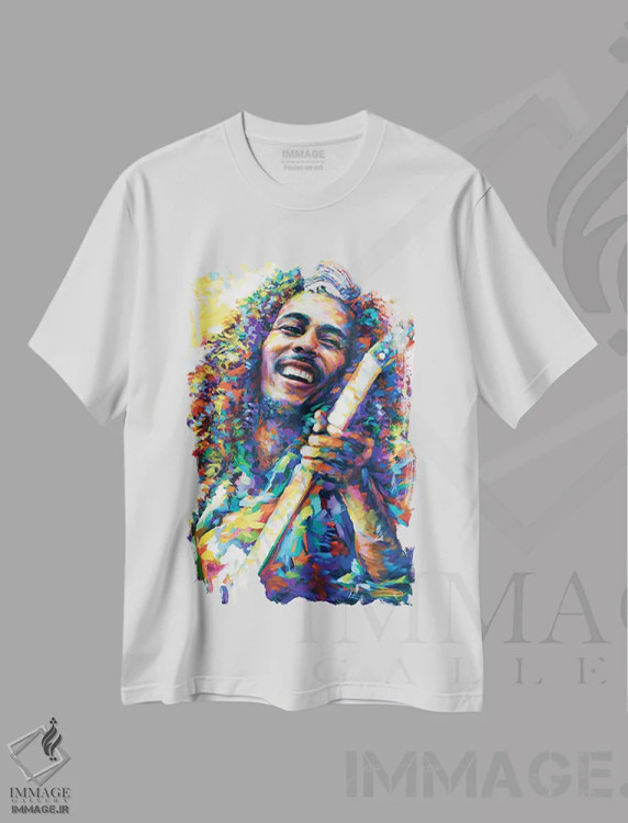 تیشرت سفید طرح دار مارلی ۳، هنر فاخر معاصر اثر لئون دوونیس | فروشگاه ایماژ