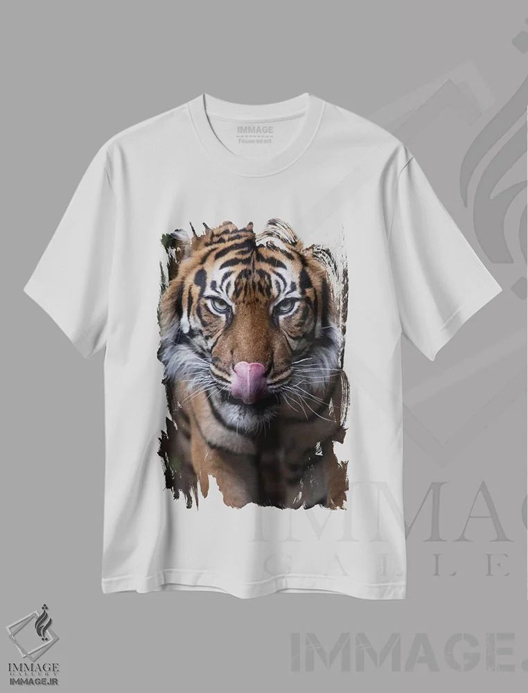 تیشرت سفید طرح دار ایندرا دختر بینجای، هنر فاخر معاصر اثر دیوید وولَن | immage.ir