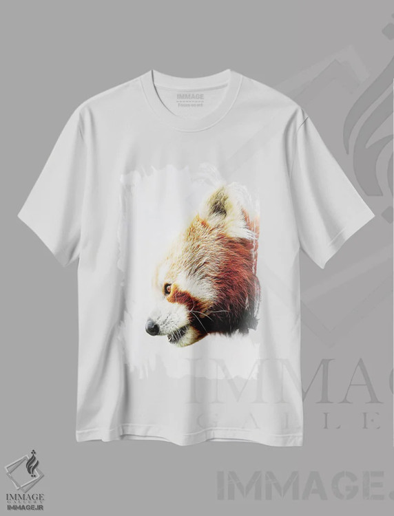 تیشرت سفید طرح دار پاندای سرخ، هنر فاخر معاصر اثر دیوید وولَن | immage.ir