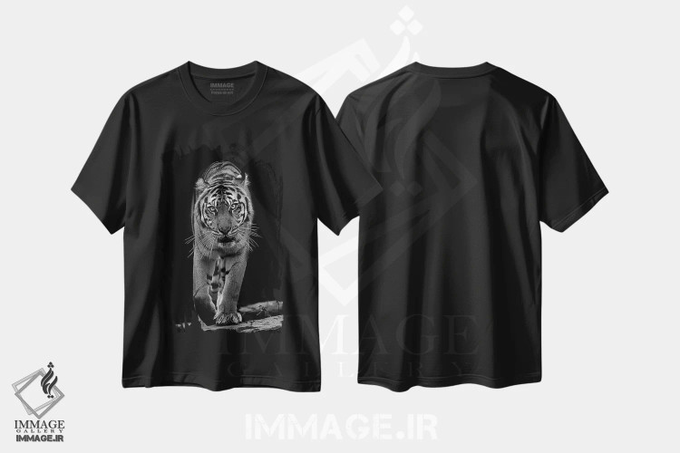 تیشرت مشکی طرح دار سبیل ها در سیاه و سفید، عکاسی سیاه و سفید اثر دیوید وولَن | فروشگاه ایماژ