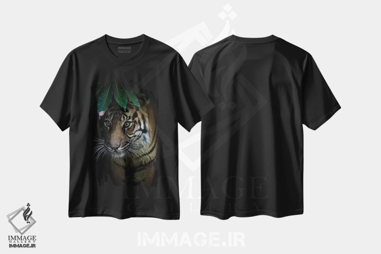 تیشرت مشکی طرح دار زیر پوشش، هنر فاخر معاصر اثر دیوید وولَن | immage.ir