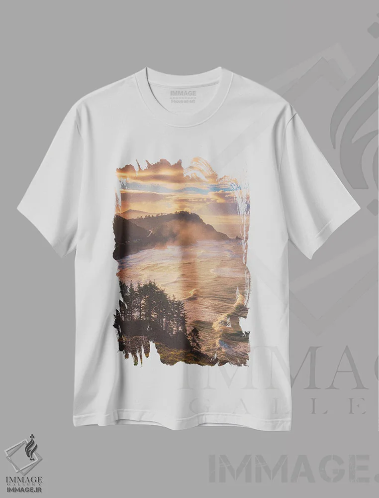تیشرت سفید طرح دار مه ساحلی اورگن، مدیوم اثر دارن وایت فوتوگرافی | immage.ir