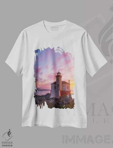 تیشرت سفید طرح دار ماه بر فراز فانوس دریایی، مدیوم اثر دارن وایت فوتوگرافی | فروشگاه ایماژ