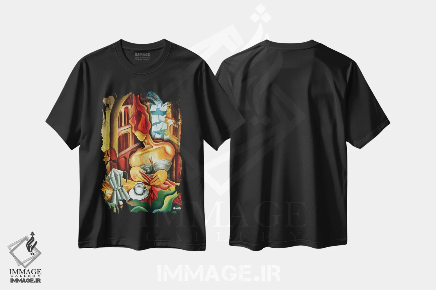تیشرت مشکی طرح دار قهوه در بالکن، هنر فاخر معاصر اثر دیکسی میگز | immage.ir