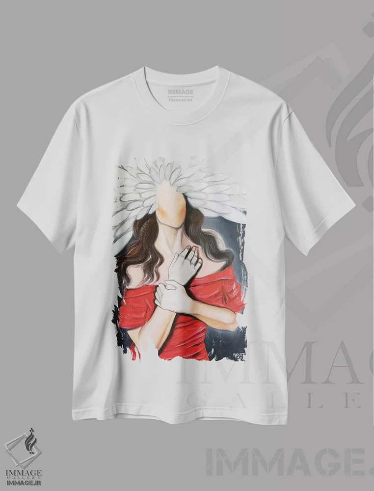 تیشرت سفید طرح دار بانوی گل سفید، دکور معاصر اثر دیکسی میگز | فروشگاه ایماژ