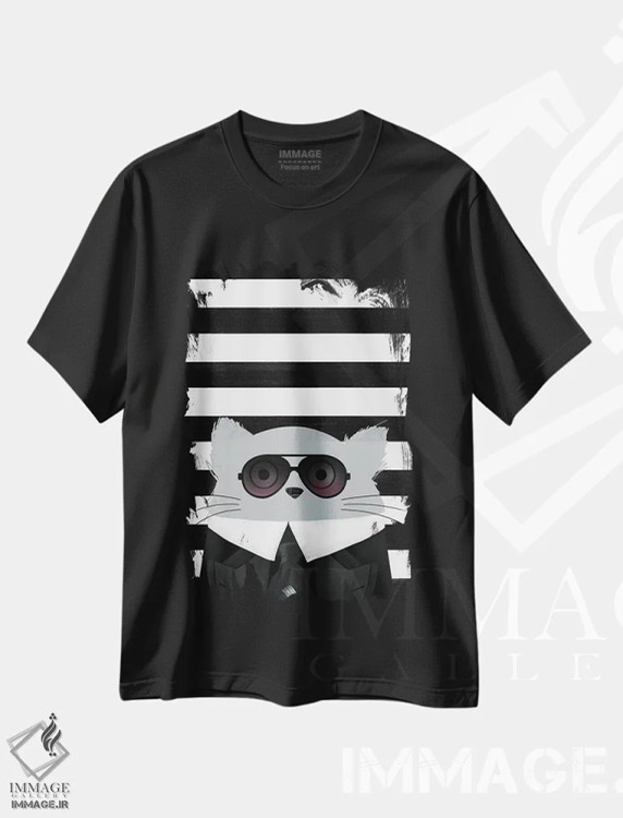 تیشرت مشکی طرح دار گربهٔ کارل، هنر دیجیتال اثر دوزال | فروشگاه ایماژ