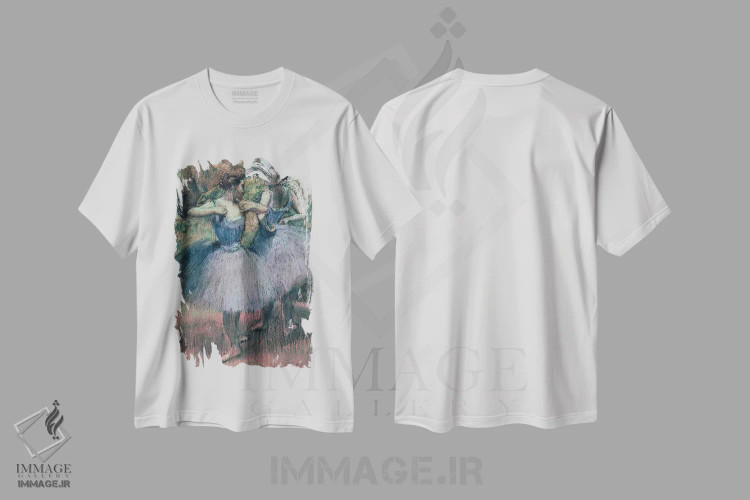 تیشرت سفید طرح دار رقصندگان در لباس ارغوانی، هنر فاخر کلاسیک اثر ادگار دگا | immage.ir