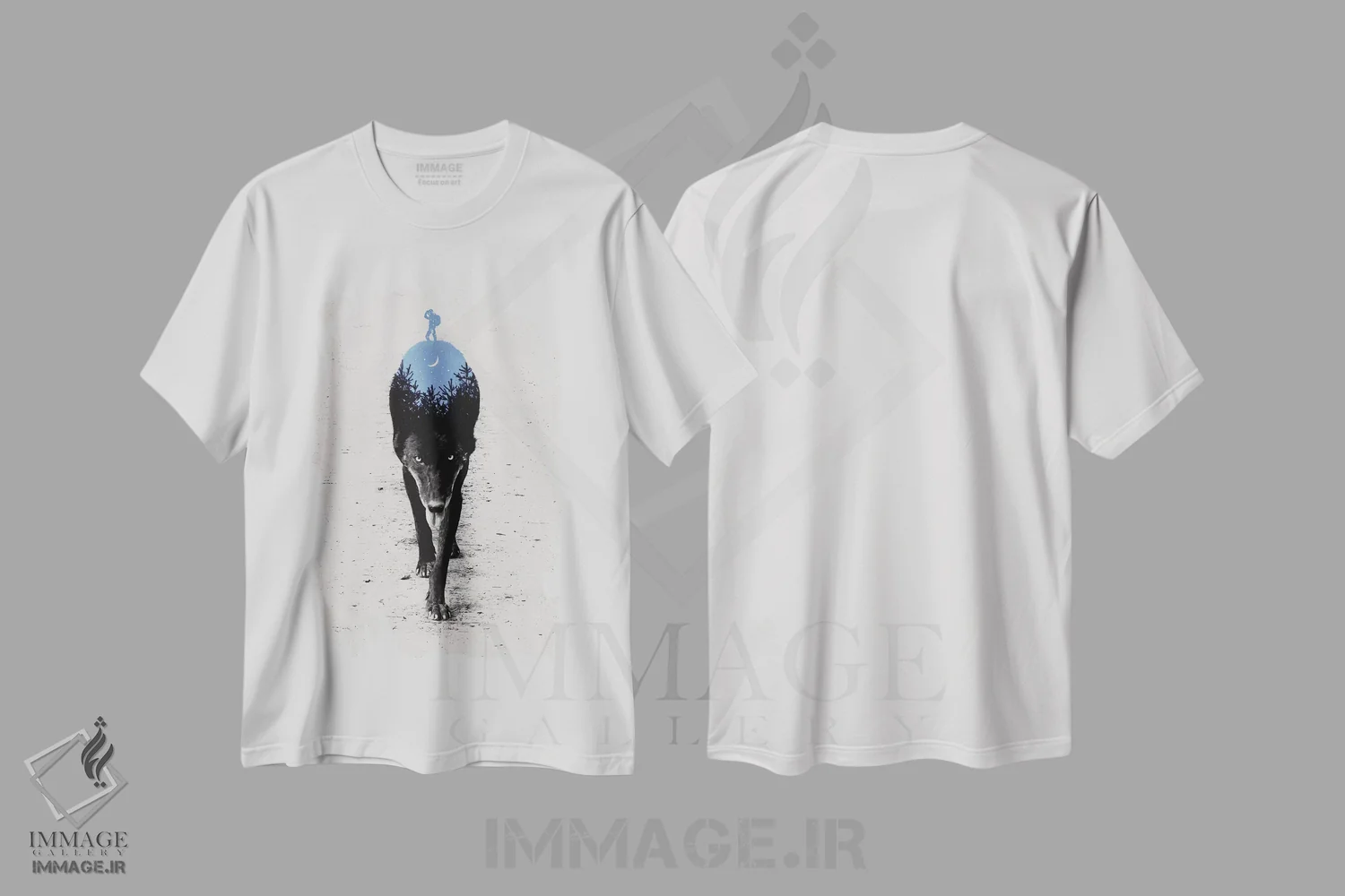 تیشرت سفید طرح دار درون جنگل، هنر دیجیتال اثر انکل دیکا | فروشگاه ایماژ