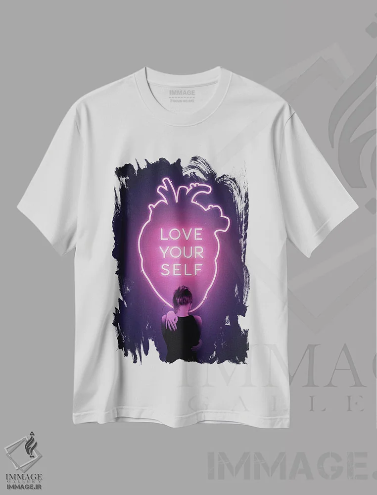 تیشرت سفید طرح دار خودت را دوست بدار، هنر دیجیتال اثر انکل دیکا | فروشگاه ایماژ
