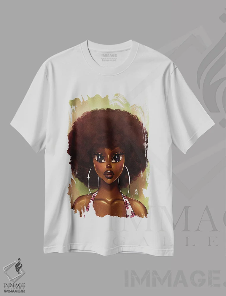 تیشرت سفید طرح دار دختر سیاه پوست شیرین، هنر آمریکایی آفریقایی تبار اثر استر لا مین دور | immage.ir