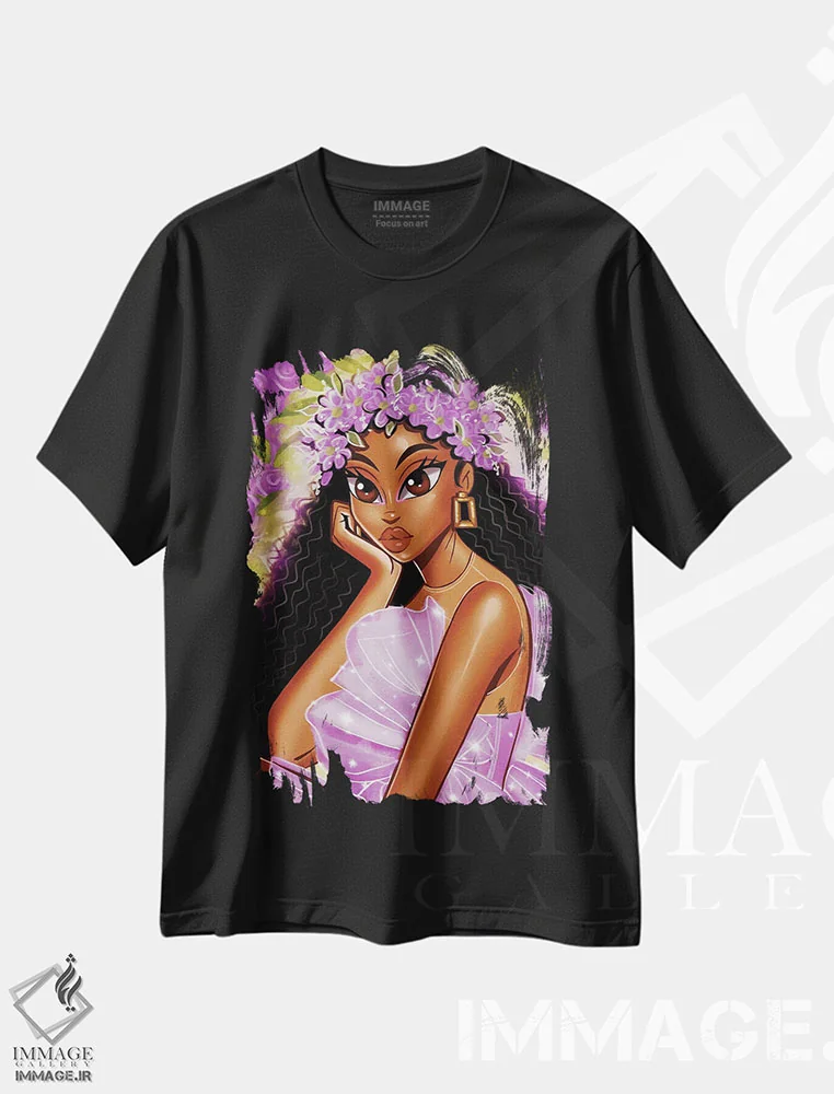 تیشرت مشکی طرح دار باغ یاس بنفش، هنر آمریکایی آفریقایی تبار اثر استر لا مین دور | immage.ir