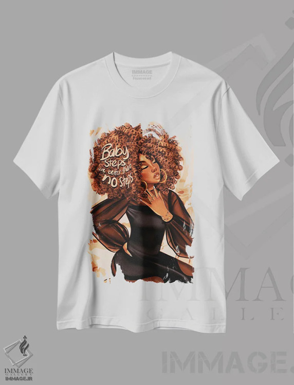 تیشرت سفید طرح دار گام های کودکانه، هنر آمریکایی آفریقایی تبار اثر استر لا مین دور | immage.ir