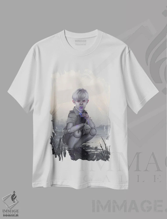 تیشرت سفید طرح دار پسری واقعی، دکوراسیون جایگزین اثر اران فاولر | immage.ir