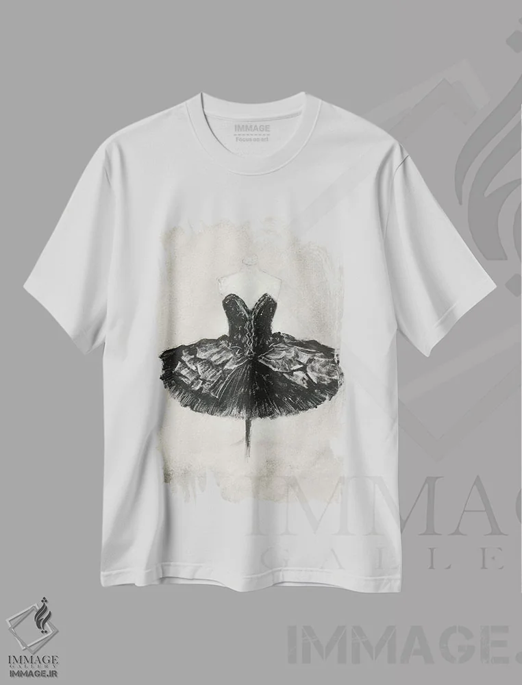 تیشرت سفید طرح دار لباس باله سیاه I، تزئینی اثر اتان هارپر | immage.ir
