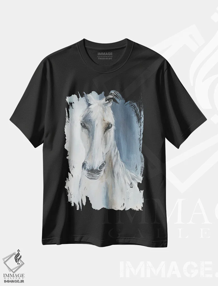 تیشرت مشکی طرح دار اسب آبی، دکور معاصر اثر الی جونز | immage.ir