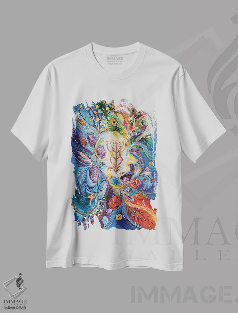 تیشرت سفید طرح دار زیر نور منورا II، آبستره اثر النا کوتلیارکر | immage.ir