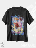 تیشرت مشکی طرح دار شاهزادهٔ منطقهٔ زودیاک. حوت، هنر فاخر معاصر اثر النا کوتلیارکر | فروشگاه ایماژ