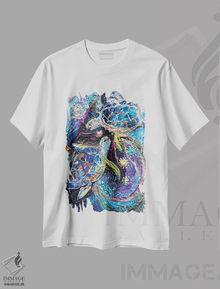 تیشرت سفید طرح دار تانگوی لاک پشت، هنر فاخر معاصر اثر النا کوتلیارکر | immage.ir