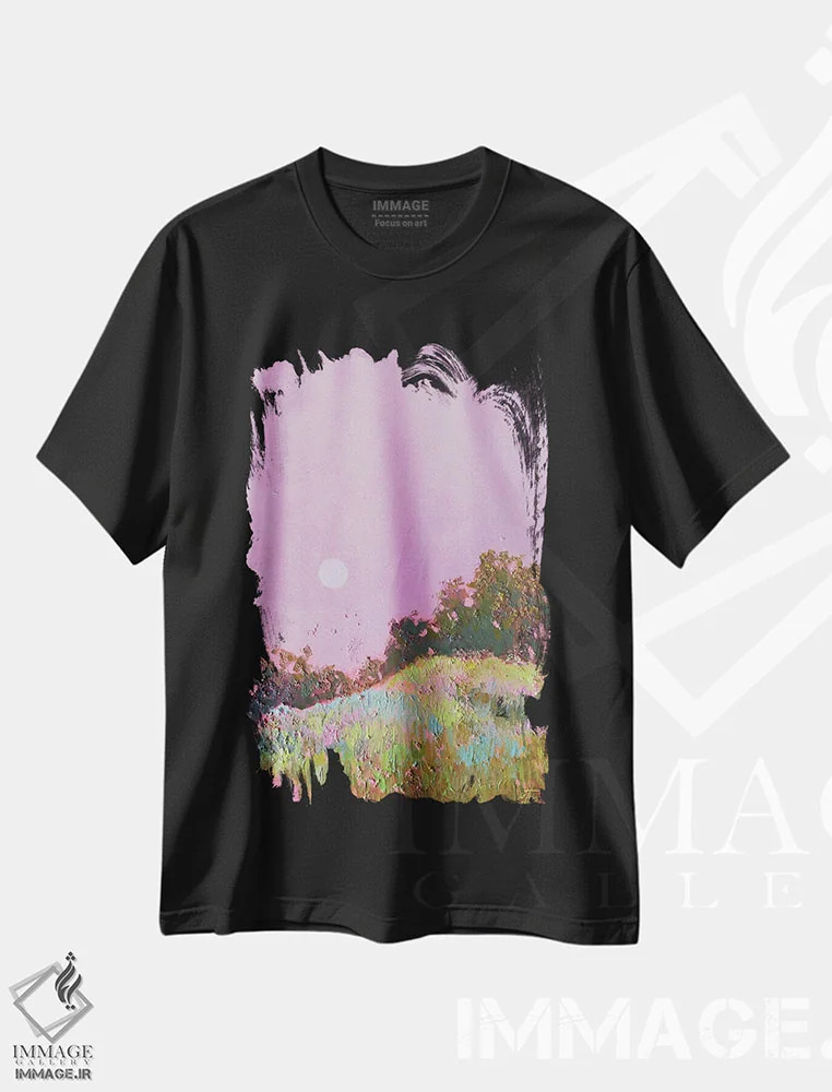 تیشرت مشکی طرح دار منظرهٔ صورتی، دکور معاصر اثر اکاترینا پریسیچ | فروشگاه ایماژ