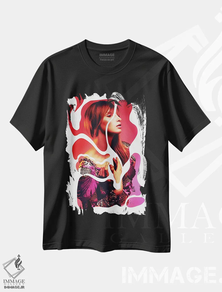 تیشرت مشکی طرح دار دومینیک در رؤیا، تزئینی اثر النا کولیـکووا | فروشگاه ایماژ