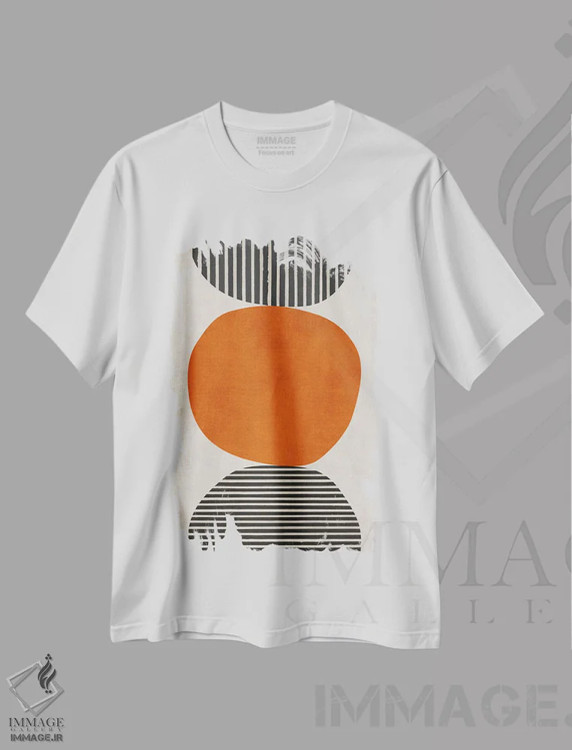 تیشرت سفید طرح دار دایره نارنجی و خطوط سیاه اثر ام سی دیزاین لب | immage.ir