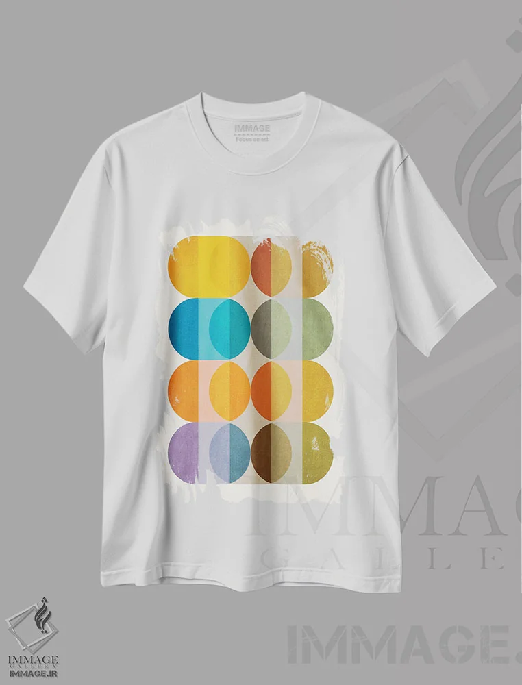 تیشرت سفید طرح دار دایره های مدرن رنگارنگ اثر ام سی دیزاین لب | immage.ir