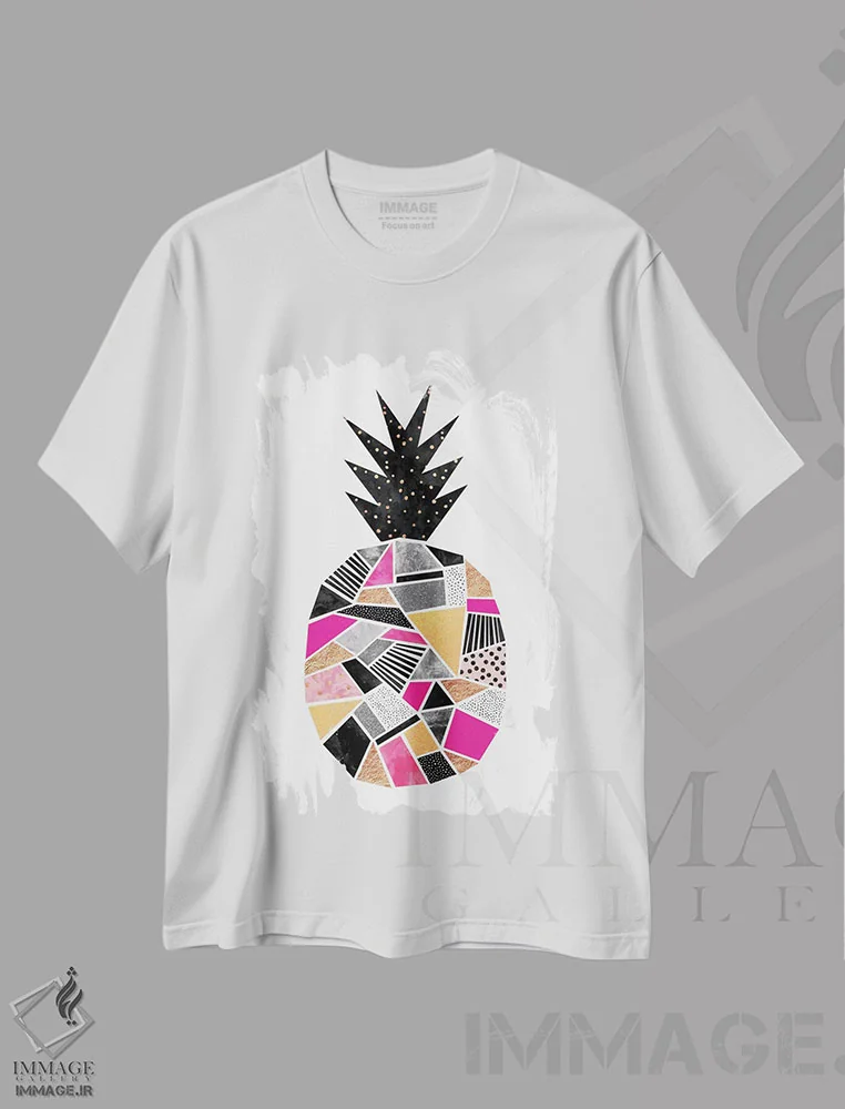 تیشرت سفید طرح دار آناناس زیبا، دکور ساحلی اثر الیزابت فردریکسون | فروشگاه ایماژ