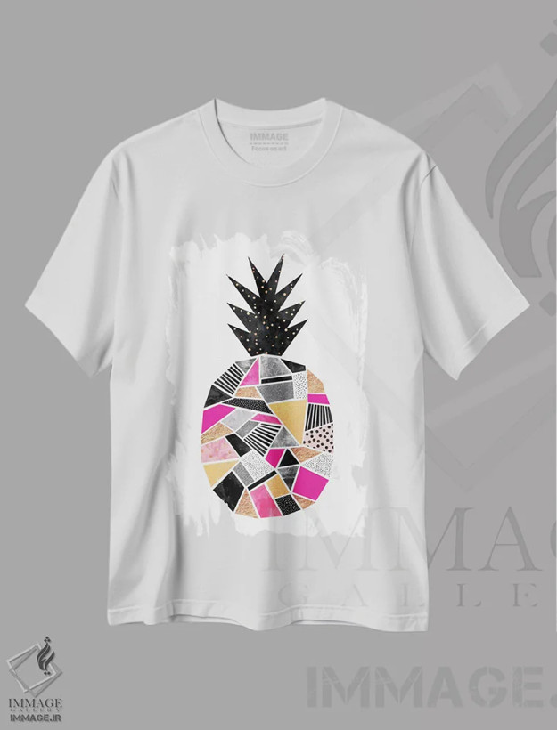 تیشرت سفید طرح دار آناناس زیبا، دکور ساحلی اثر الیزابت فردریکسون | فروشگاه ایماژ