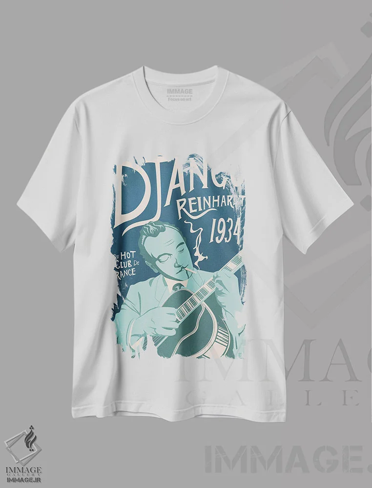 تیشرت سفید طرح دار جنگو راینهارت، تایپوگرافی اثر الیوت گریفین | immage.ir