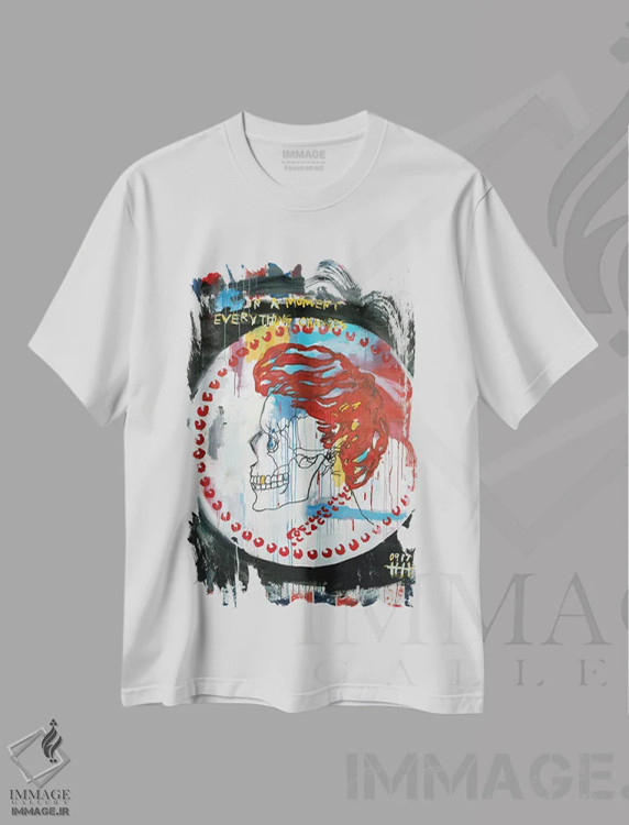 تیشرت سفید طرح دار جمجمهٔ ۲۲، دکوراسیون جایگزین اثر اددی لاو | فروشگاه ایماژ