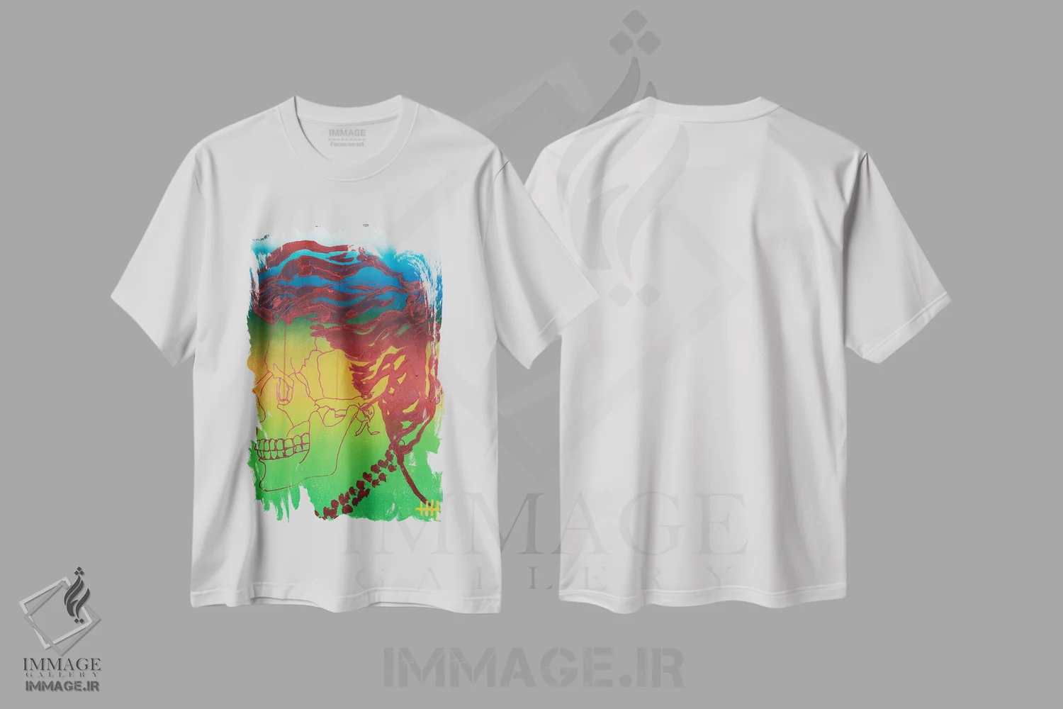 تیشرت سفید طرح دار اشراف زادهٔ فروشگاه موج سواری دهه ۹۰، دکوراسیون جایگزین اثر اددی لاو | فروشگاه ایماژ