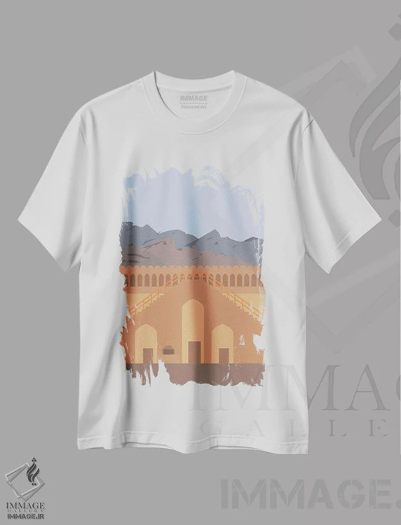 تیشرت سفید طرح دار "دژ نزوی، عمان"، تزئینی اثر لایمن کریتیو کو. | فروشگاه ایماژ