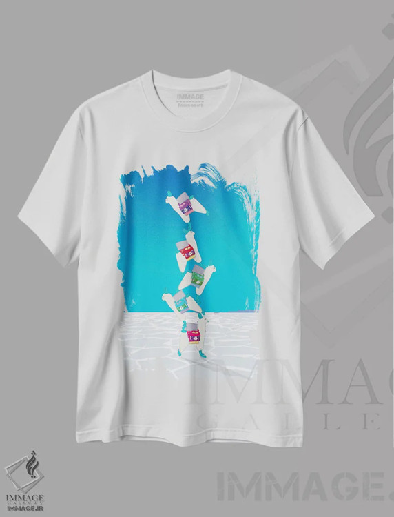 تیشرت سفید طرح دار "جمع کردن لاماها روی سالار د اویونی، بولیوی"، تزئینی اثر لایمن کریتیو کو. | immage.ir