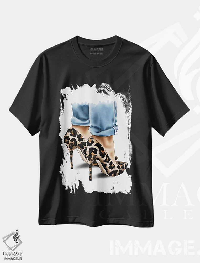 تیشرت مشکی طرح دار "کفش پاشنه بلند با طرح پلنگی"، هنر دیجیتال اثر الزا فوچه | immage.ir