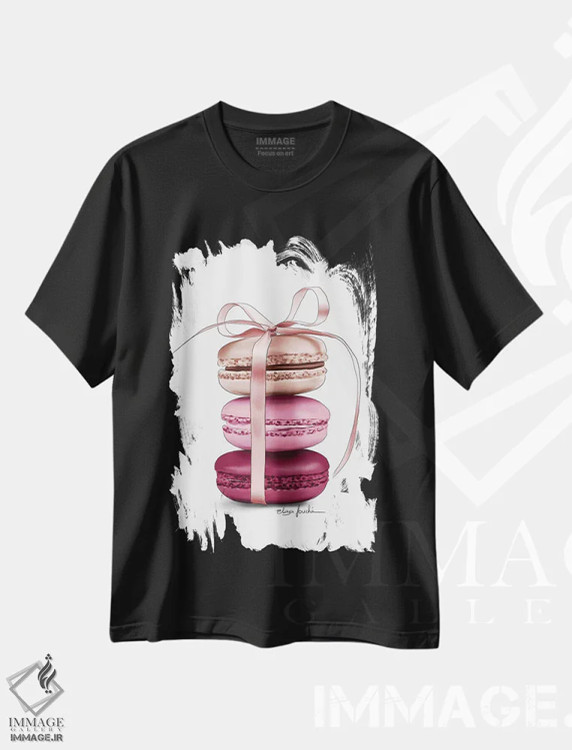 تیشرت مشکی طرح دار "ماکارون ها"، هنر دیجیتال اثر الزا فوچه | فروشگاه ایماژ